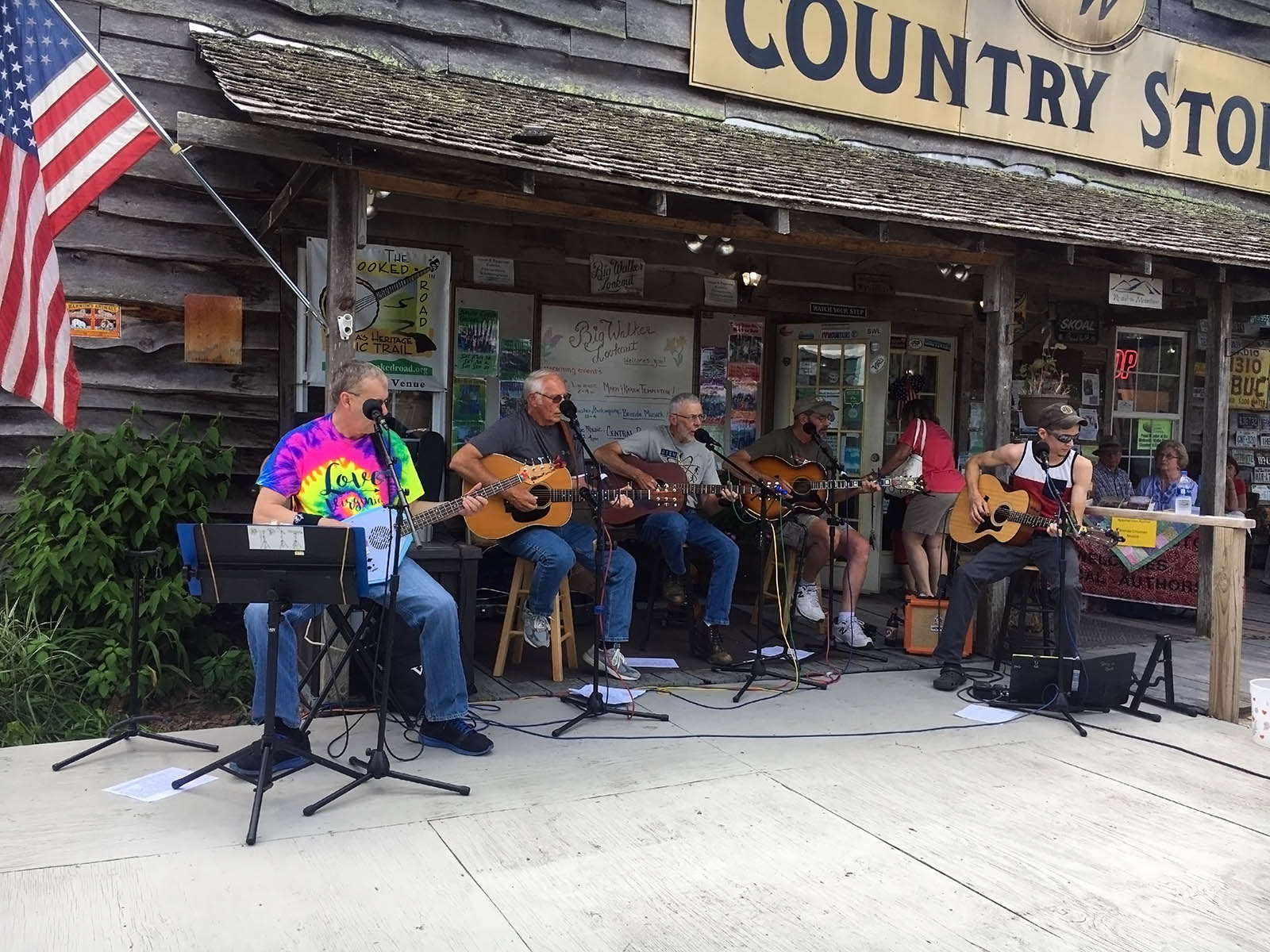 Big Walker Lookout - Lookout Point & Country Store - Wytheville, VA