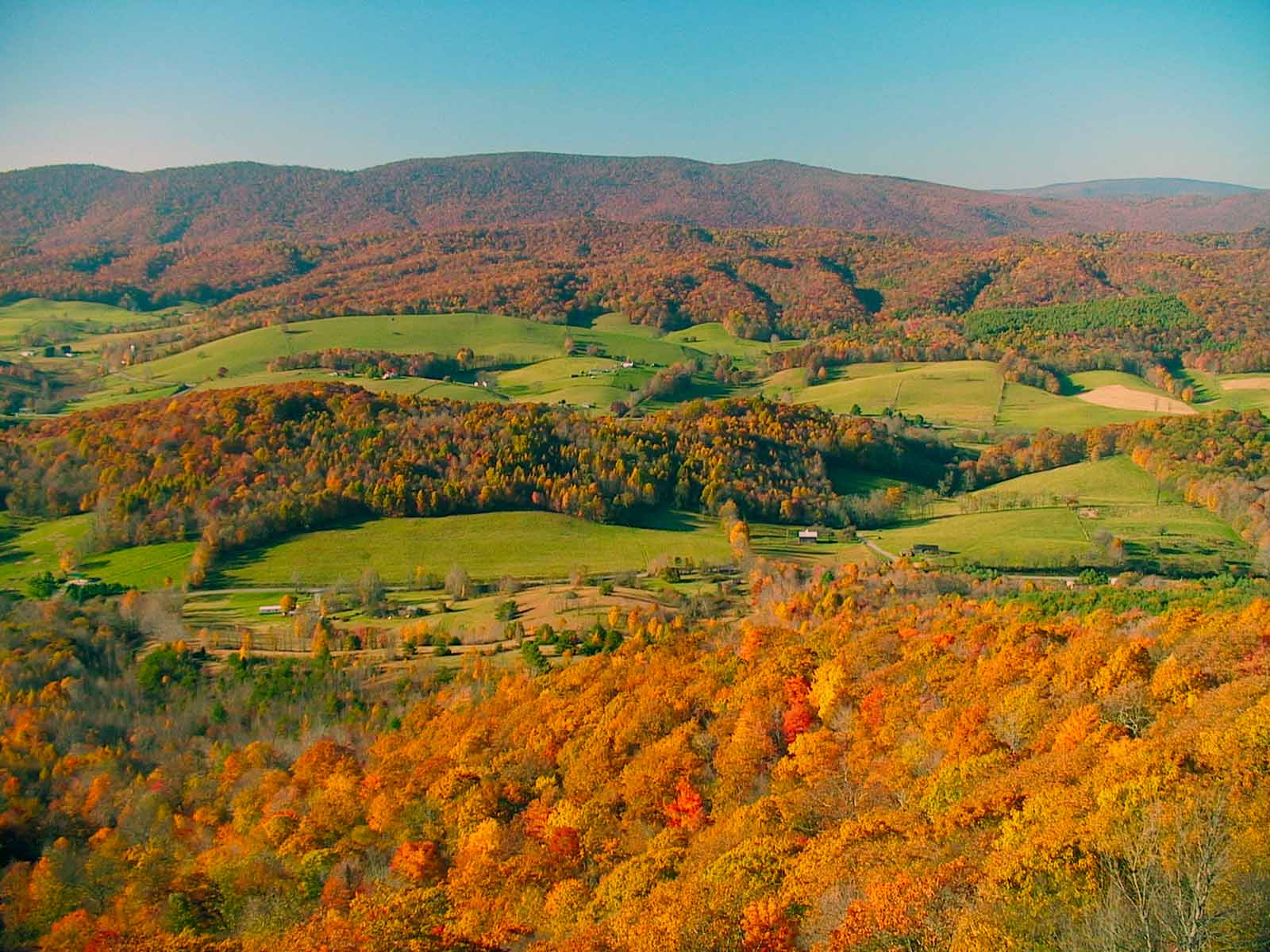 Big Walker Lookout - Lookout Point & Country Store - Wytheville, VA